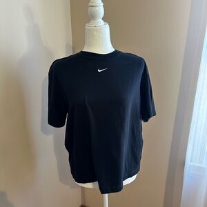 Nike Solo Swoosh T-Shirt